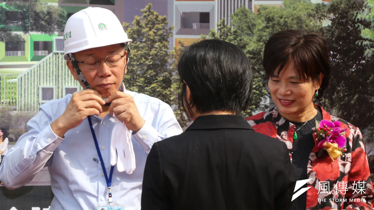 昔日對手連勝文批評自戀,台北市長柯文哲也不否認。(資料照片,陳明仁攝)