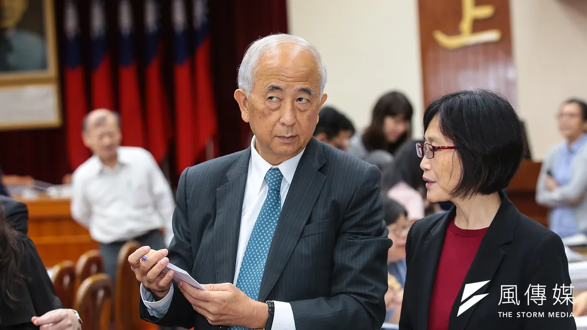 一銀前董事長蔡慶年表示,銀行團與國防部之間,形同二條平行線,什麼資料合約都視為國防機密,銀行團都看不到。(資料照,顏麟宇攝)