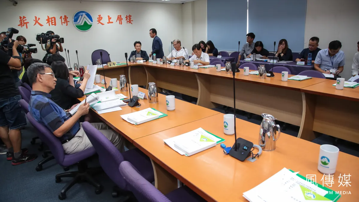 環保署把觀塘案時退席抗議的環評委員全部不再續聘,讓環評大會成一言堂。(資料照片,顏麟宇攝)