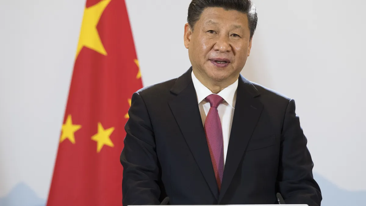習近平在達沃斯論壇的演講顯示中國有意接下美國全球化與自由貿易的守護神的王冠。(AP)