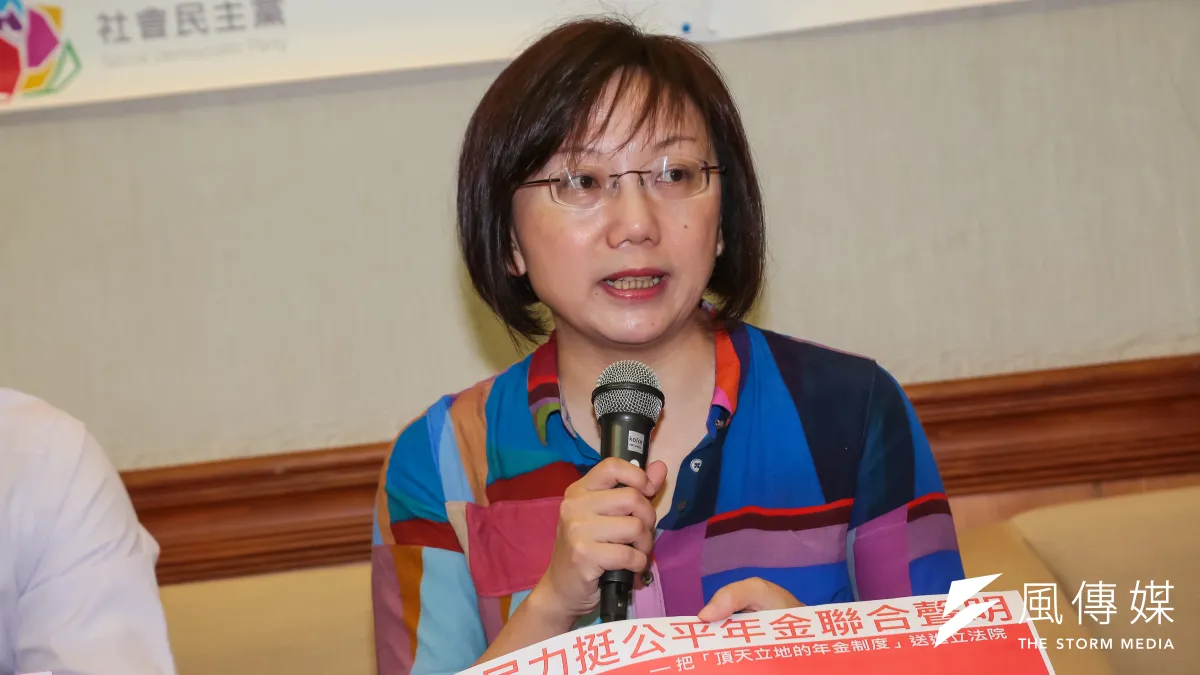 范雲2015年仍為社民黨員時,和民進黨合作競選台北市大安區立委席次。(資料照,顏麟宇攝)