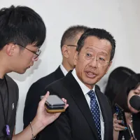 台湾の顧立雄国防部長は29日、戦闘機納入の遅延を受けた補償措置について米側が前向きな姿勢を示しており、今後の協議を通じて具体的な措置が講じられる見通しだと述べた。(劉偉宏撮影) 台湾の顧立雄国防部長は29日、戦闘機納入の遅延を受けた補償措置について米側が前向きな姿勢を示しており、今後の協議を通じて具体的な措置が講じられる見通しだと述べた。(劉偉宏撮影)