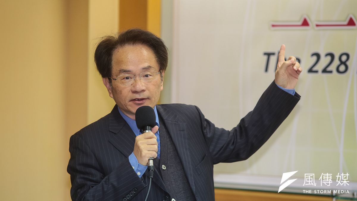 中研院近代史研究史副研究員陳儀深24日出席「二二八事件、白色恐怖與轉型正義的追求」討論會。(顏麟宇攝) 中研院近代史研究史副研究員陳儀深24日出席「二二八事件、白色恐怖與轉型正義的追求」討論會。(顏麟宇攝)