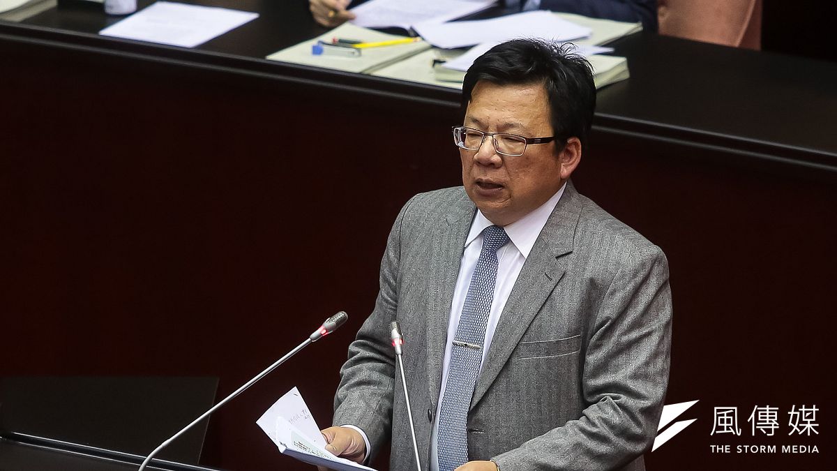 對於促轉會是否補齊副主委懸缺,民進黨團幹事長李俊俋30日指出,目前未聽說。(資料照,顏麟宇攝) 對於促轉會是否補齊副主委懸缺,民進黨團幹事長李俊俋30日指出,目前未聽說。(資料照,顏麟宇攝)