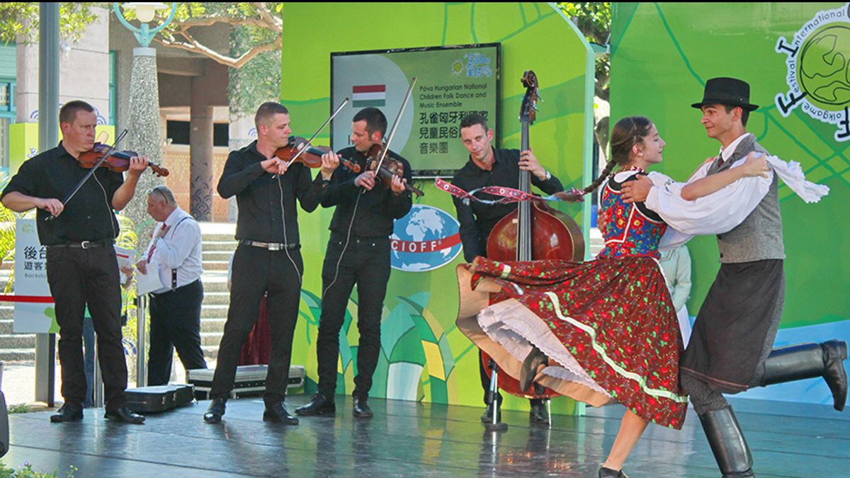 匈牙利選秀節目冠軍團隊 歡聚童玩節秀才藝 匈牙利選秀節目冠軍團隊 歡聚童玩節秀才藝