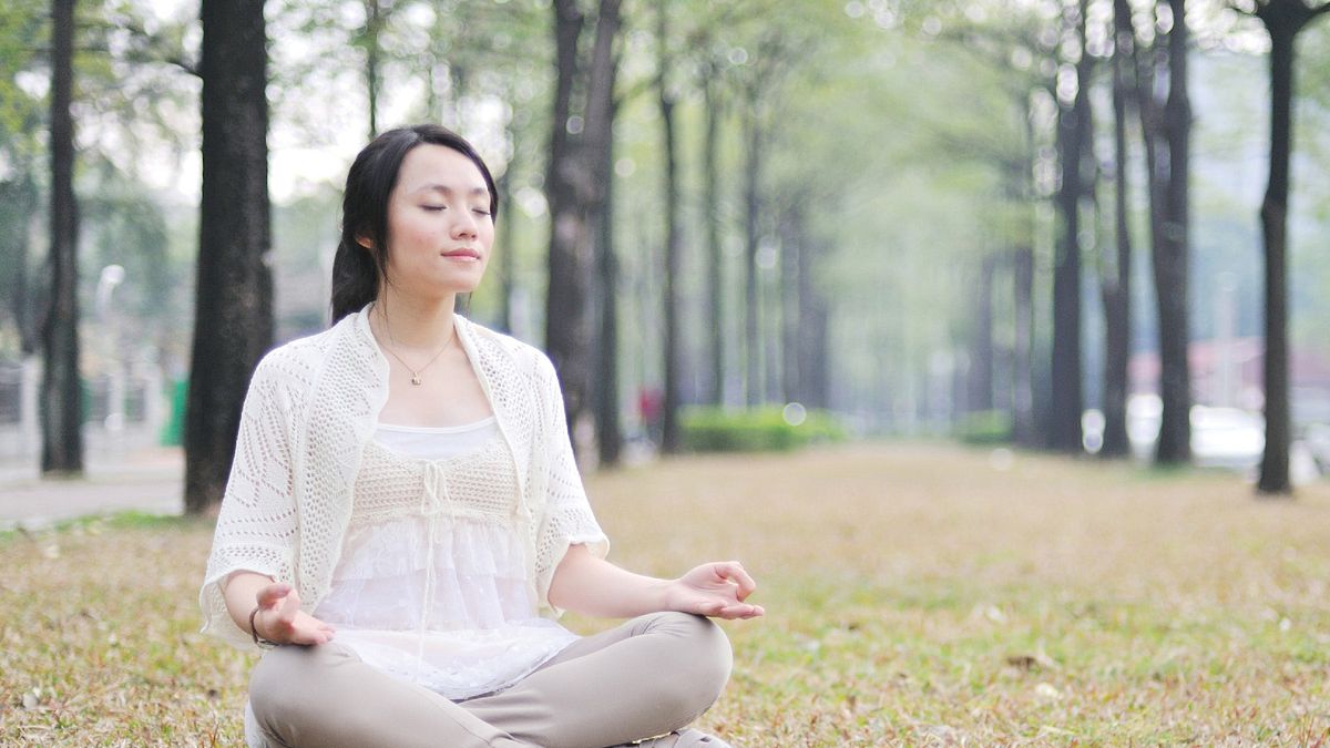 改變呼吸習慣可以到達深入的胎息、神息,乃至全身的皮膚、內臟 、細胞都可以一起呼吸。(圖/聖光禪教會提供) 改變呼吸習慣可以到達深入的胎息、神息,乃至全身的皮膚、內臟 、細胞都可以一起呼吸。(圖/聖光禪教會提供)