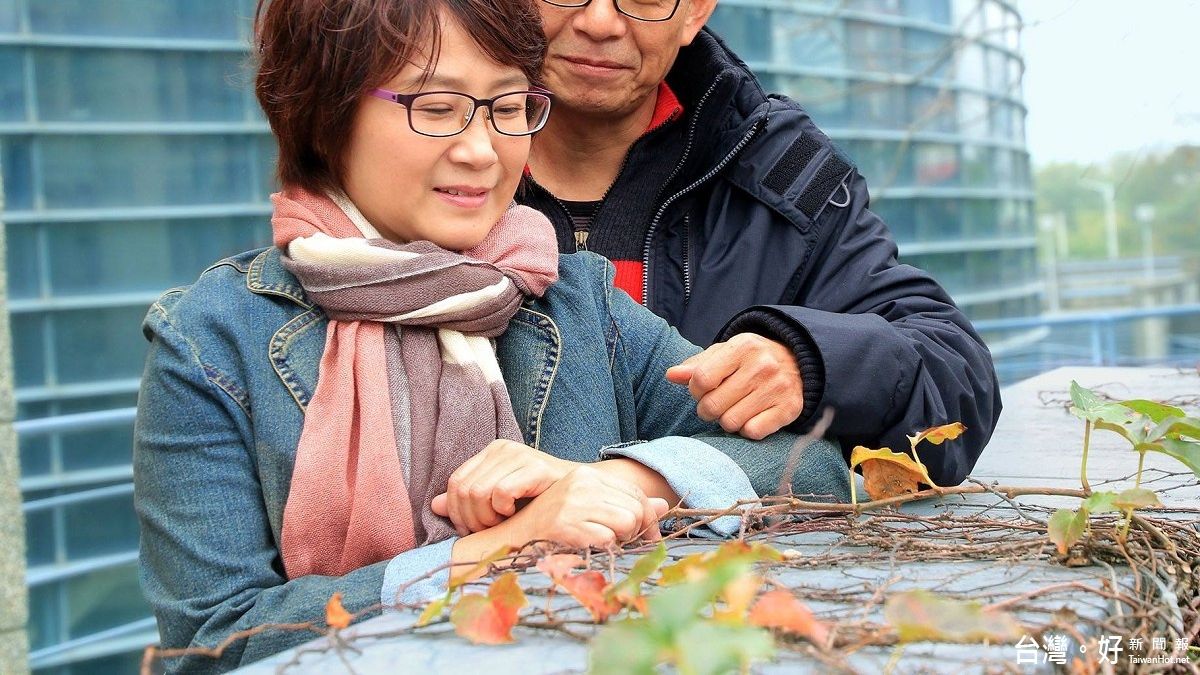 新人拍婚紗照首選 陶博館透明玻璃建築獲青睞 新人拍婚紗照首選 陶博館透明玻璃建築獲青睞