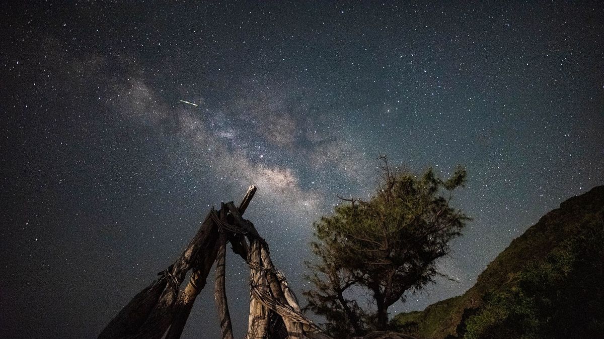 牡丹鄉旭海沙灘星空。(圖/屏東縣政府交通旅遊處提供) 牡丹鄉旭海沙灘星空。(圖/屏東縣政府交通旅遊處提供)