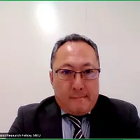 「イラン・中東情勢の見通しと日本への影響」をテーマに講演する、中東調査会主任研究員の斎藤正道氏。(写真/FPCJ提供) 「イラン・中東情勢の見通しと日本への影響」をテーマに講演する、中東調査会主任研究員の斎藤正道氏。(写真/FPCJ提供)