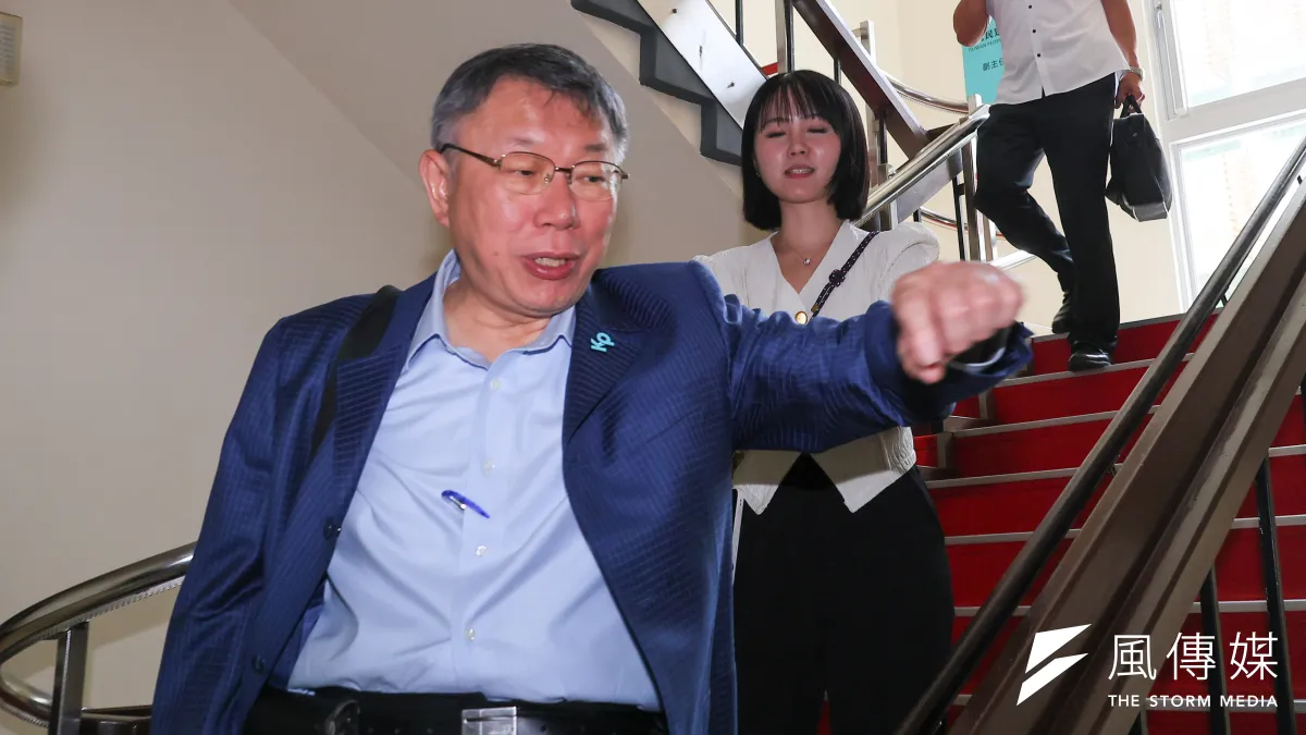 為穩住局勢,柯文哲一直在想辦法維持民眾黨聲量。(顏麟宇攝)