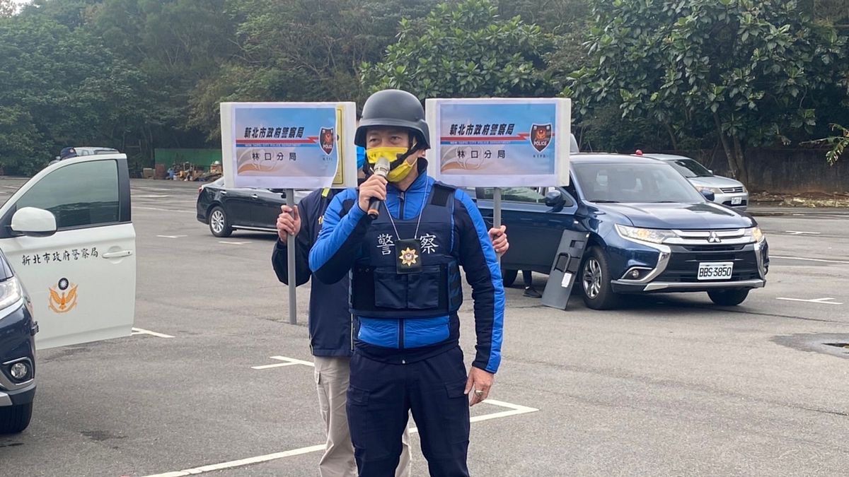 林口警防搶演練超逼真 出動空拍機加入圍捕行列。(圖/新北市警察局林口分局提供) 林口警防搶演練超逼真 出動空拍機加入圍捕行列。(圖/新北市警察局林口分局提供)