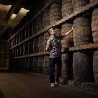 Using butterflies native to Taiwan as his subject, Takahide Komatsu turns his longtime focus on satoyama ecosystems and biodiversity into the artistic language behind Kavalan's mizunara-cask series. (Photo courtesy of KAVALAN) Using butterflies native to Taiwan as his subject, Takahide Komatsu turns his longtime focus on satoyama ecosystems and biodiversity into the artistic language behind Kavalan's mizunara-cask series. (Photo courtesy of KAVALAN)