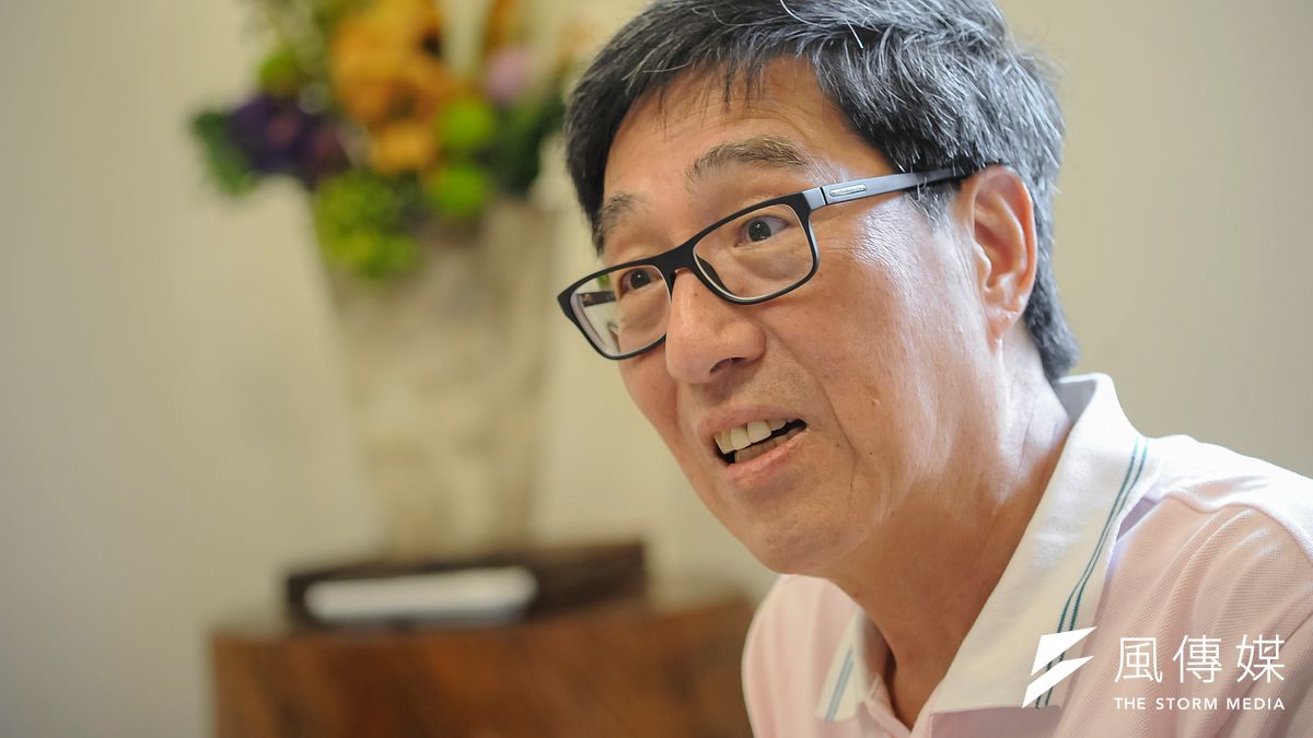 作者說道,社會人士切勿用政治眼光啟動謠言,政治黑手更不得伸入大學校園。圖為作者、香港城市大學校長郭位。(資料照) 作者說道,社會人士切勿用政治眼光啟動謠言,政治黑手更不得伸入大學校園。圖為作者、香港城市大學校長郭位。(資料照)