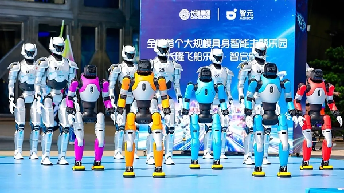 AGIBOT and Chimelong Launch Large-Scale Embodied AI Theme Park with More Than 300 Robots