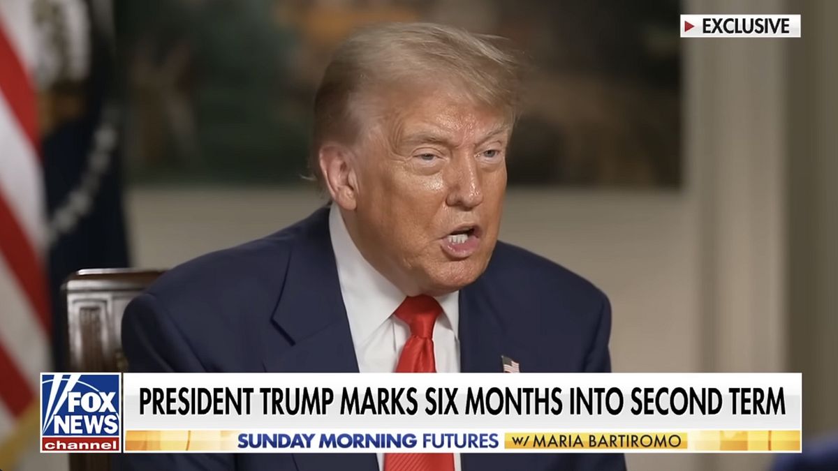 トランプ氏、FOXのインタビューで中国に対する態度を180度変える。(画像/Youtubeより) トランプ氏、FOXのインタビューで中国に対する態度を180度変える。(画像/Youtubeより)