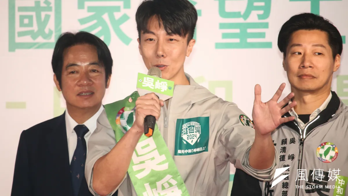 民進黨新北市中和區立委候選人吳崢的學歷惹議,選舉公報上為政大附中畢業。(蔡親傑攝)
