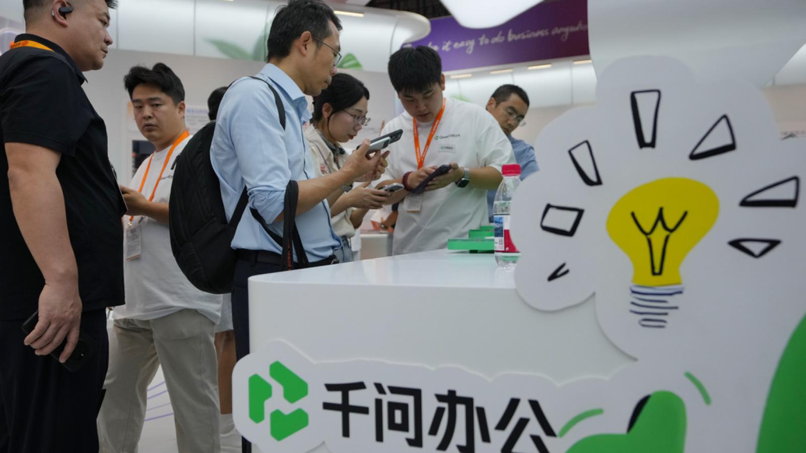 AI威脅執政地位?習近平首提「系統失控」風險,中共全面升級監管
