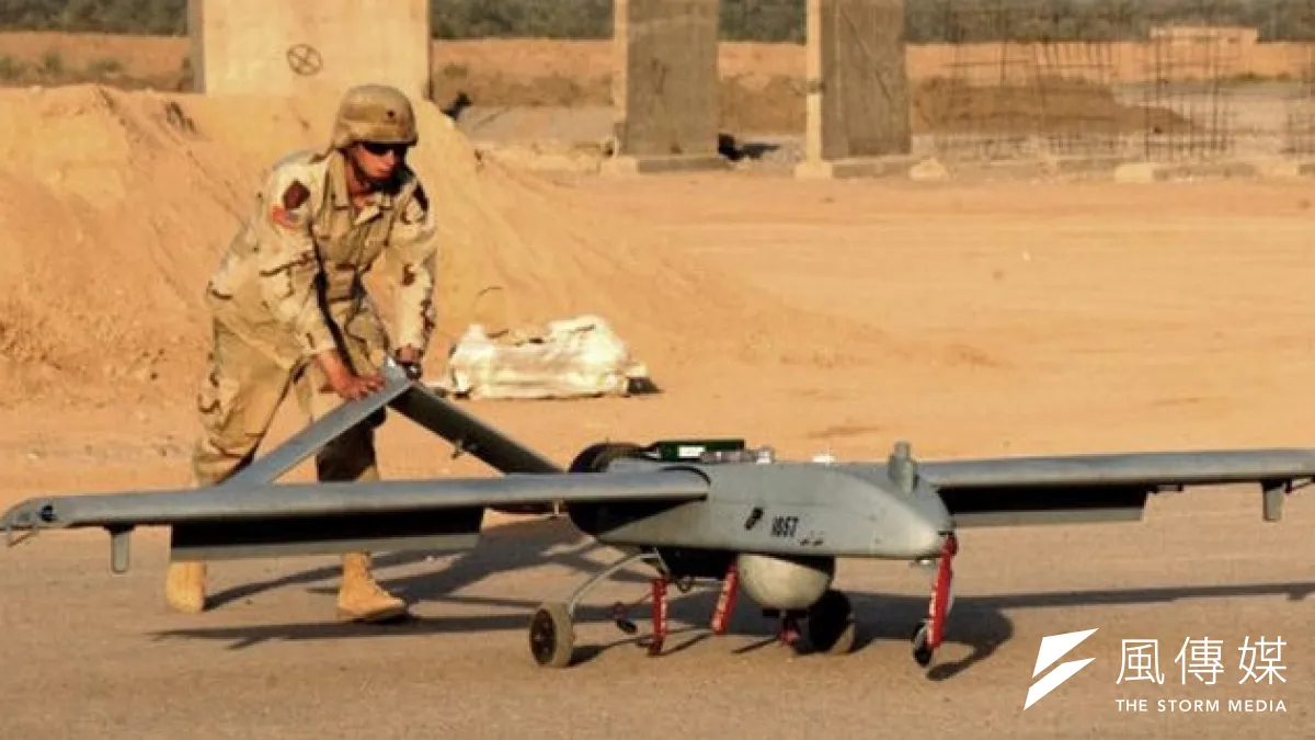 美軍將舊無人機改裝為空中WiFi熱點。(取自Gizmodo網站)
