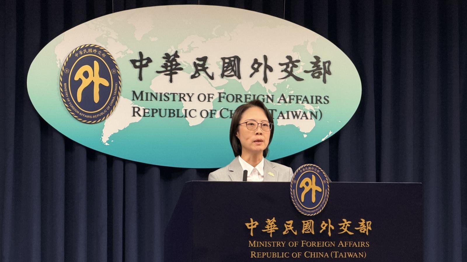 已通報廉政署?徐佳青被控帶兒出訪、濫用公務車 外交部:主動請駐處盡快查明