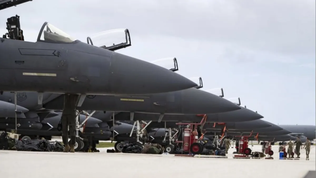 美軍關島基地的F-15E戰機。(美軍印太司令部)