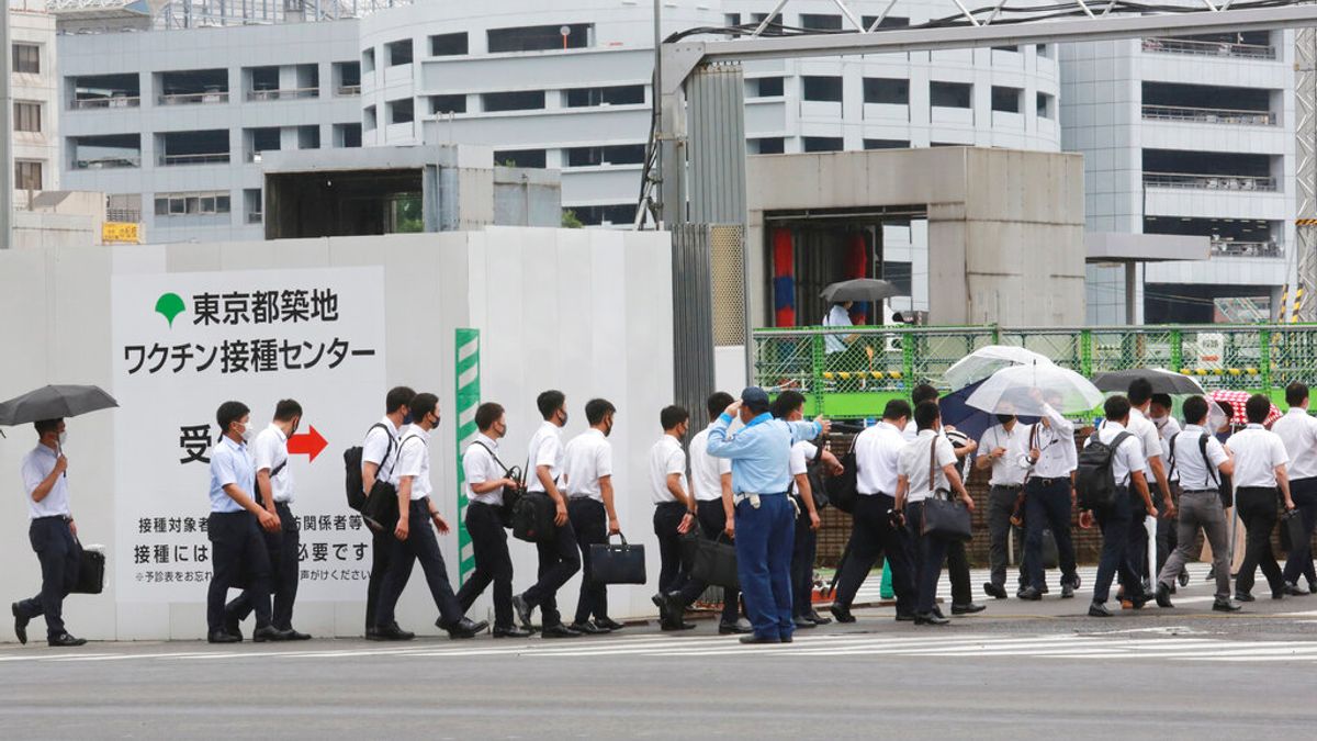 東京築地的新冠疫苗接種中心。(美聯社) 東京築地的新冠疫苗接種中心。(美聯社)