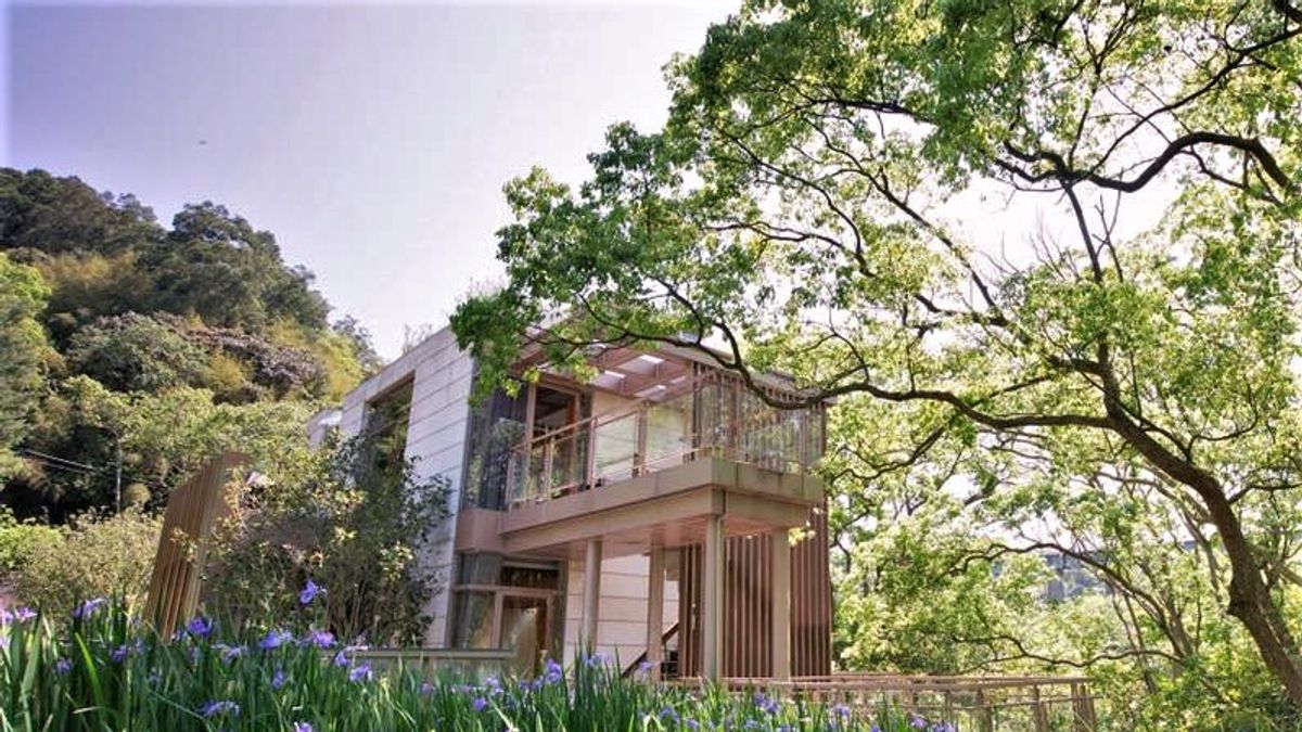 苗栗有山、有水、有濃濃客家風情,還有桐花、溫泉、草莓園等數不盡觀光好去處,周邊的民宿當然更是一家比一家還厲害。(圖/取自樹也 ChooArt Villa FB) 苗栗有山、有水、有濃濃客家風情,還有桐花、溫泉、草莓園等數不盡觀光好去處,周邊的民宿當然更是一家比一家還厲害。(圖/取自樹也 ChooArt Villa FB)