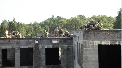 今年4月底美國陸軍特種作戰司令部(USASOC)舉行年度戰力操演,首度模擬防衛台灣對抗中共入侵。(Ralph Stevens. USASOC/ Public Domain)