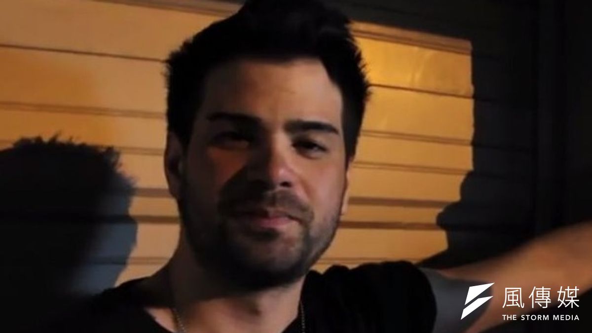 以他人隱私謀利的摩爾,也遭網友人肉搜索。(取自網路) 以他人隱私謀利的摩爾,也遭網友人肉搜索。(取自網路)