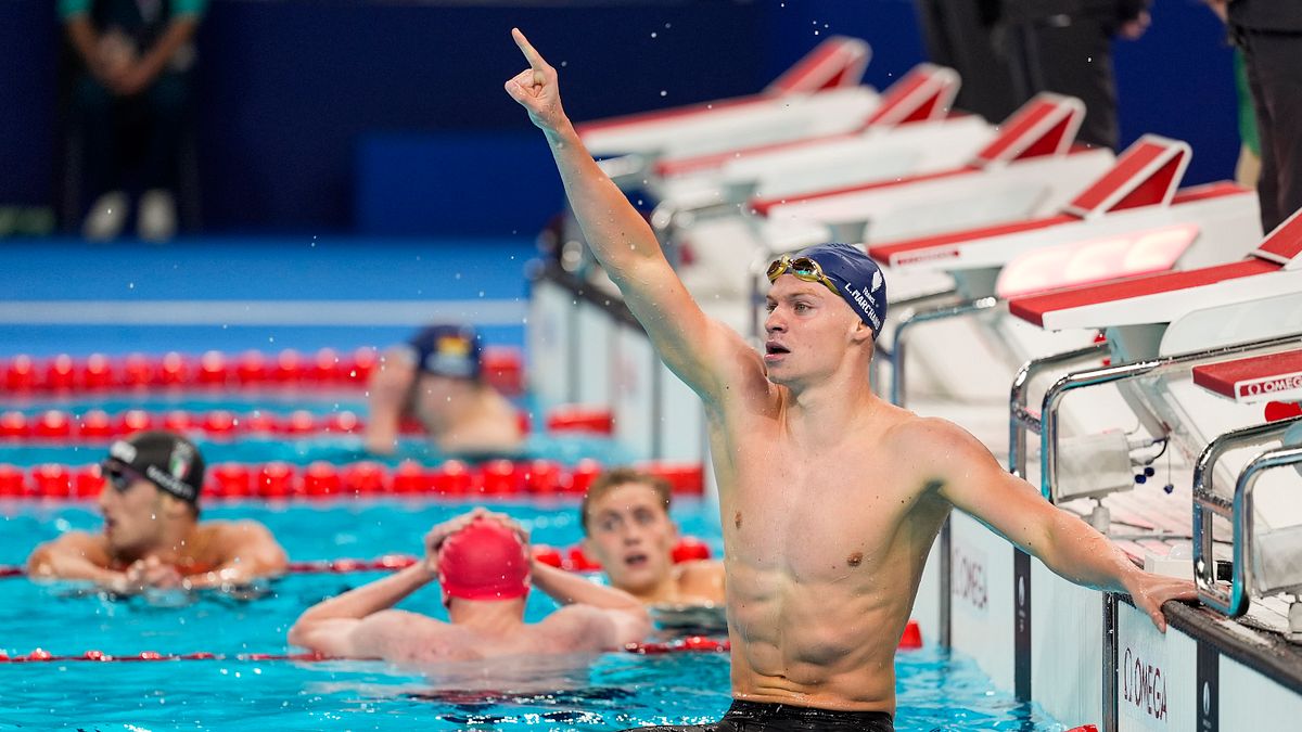 法國游泳好手馬向打破「飛魚」費爾普斯的奧運紀錄,在巴黎奪下男子400公尺個人混合式冠軍。(美聯社) 法國游泳好手馬向打破「飛魚」費爾普斯的奧運紀錄,在巴黎奪下男子400公尺個人混合式冠軍。(美聯社)