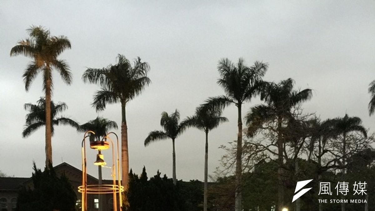 台大的傅鐘。(呂紹煒攝) 台大的傅鐘。(呂紹煒攝)