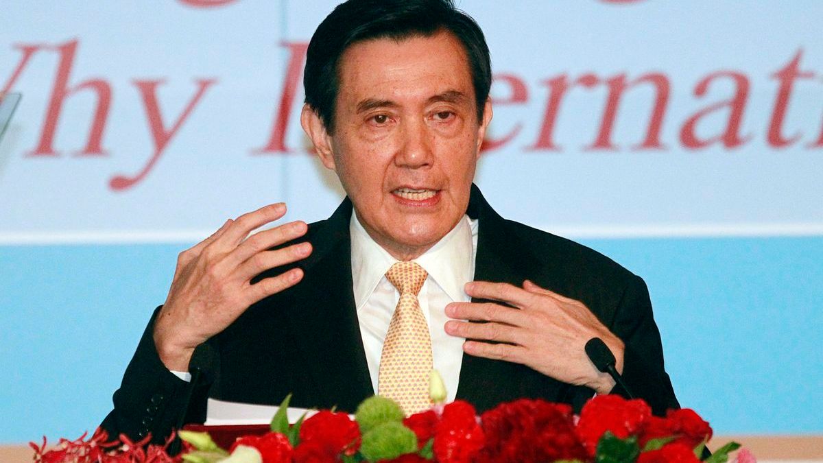 馬英九總統3日與史丹佛大學舉行「抗戰70週年紀念」視訊會議,與會學者詢問有關兩岸現狀問題。(美聯社) 馬英九總統3日與史丹佛大學舉行「抗戰70週年紀念」視訊會議,與會學者詢問有關兩岸現狀問題。(美聯社)