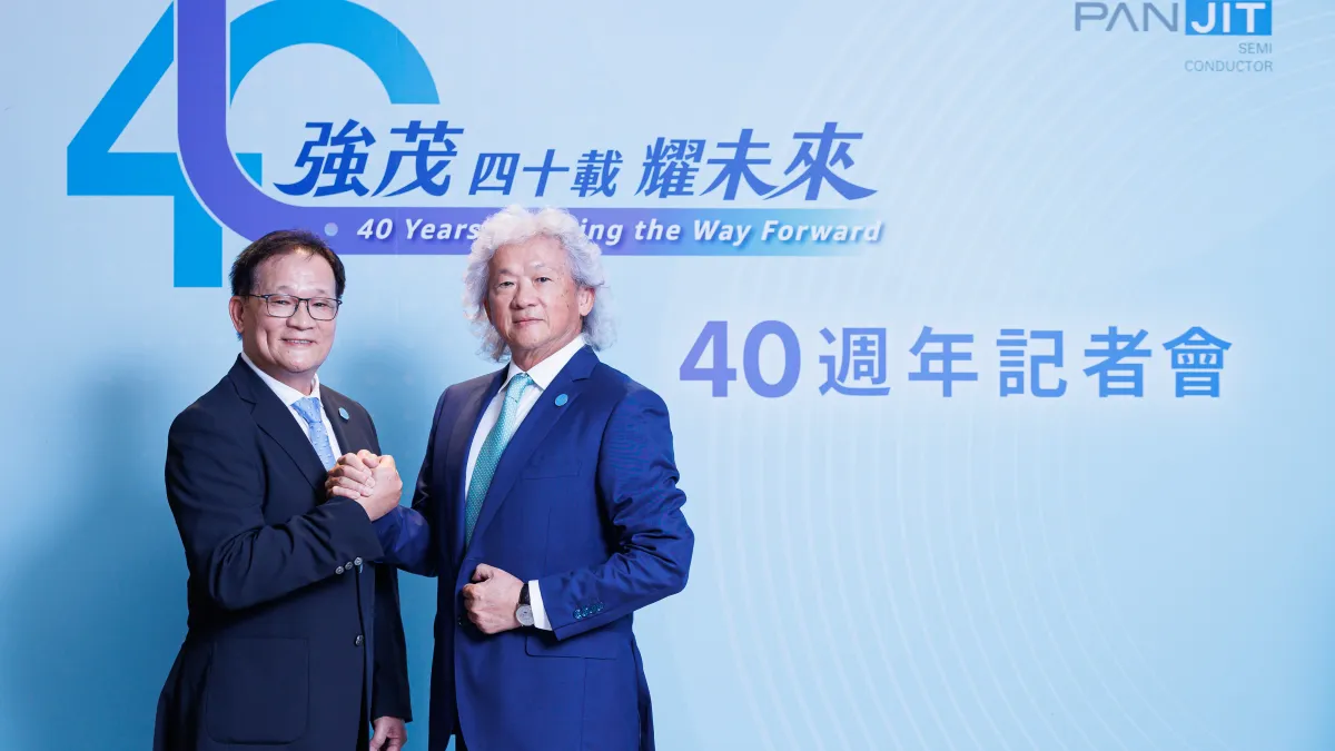 強茂集團總裁方敏宗(右)、強茂總經理方敏清(左)。(強茂提供)