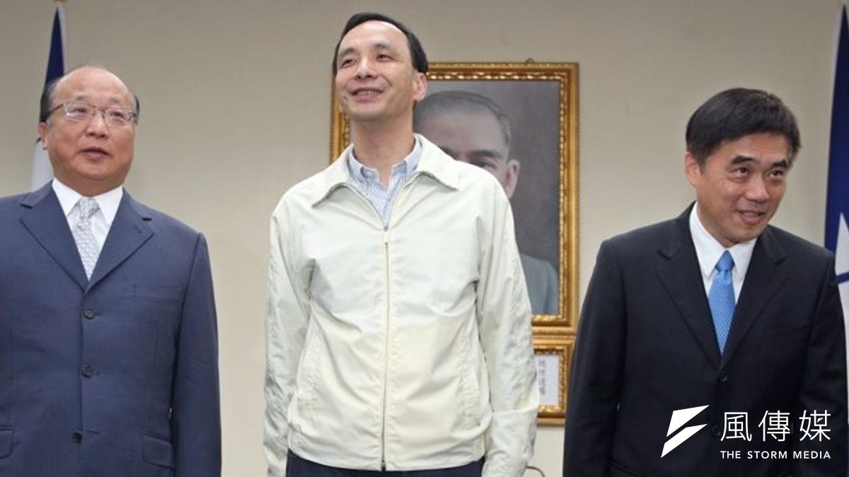 台中市長胡志強(圖左)、台北市長郝龍斌(圖右)6日晚間共同出面表示支持立法院長王金平,新北市長朱立倫尚未表態。(資料照,吳逸驊攝) 台中市長胡志強(圖左)、台北市長郝龍斌(圖右)6日晚間共同出面表示支持立法院長王金平,新北市長朱立倫尚未表態。(資料照,吳逸驊攝)