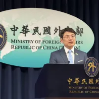 Ministry of Foreign Affairs spokesperson Hsiao Kuang-wei (蕭光偉) chairs a regular press briefing on the 24th, responding to questions from reporters. (Photo by Chung Ping-che) Ministry of Foreign Affairs spokesperson Hsiao Kuang-wei (蕭光偉) chairs a regular press briefing on the 24th, responding to questions from reporters. (Photo by Chung Ping-che)
