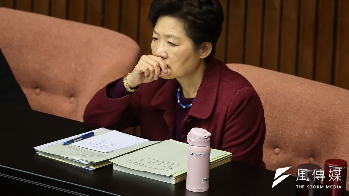 公平交易委員會裁罰民間電廠93億元一案昨(25)日宣判,公平會敗訴,主委黃美瑛表示有點驚訝,收到判決書後再考慮是否上訴。(資料照,顏麟宇攝) 公平交易委員會裁罰民間電廠93億元一案昨(25)日宣判,公平會敗訴,主委黃美瑛表示有點驚訝,收到判決書後再考慮是否上訴。(資料照,顏麟宇攝)