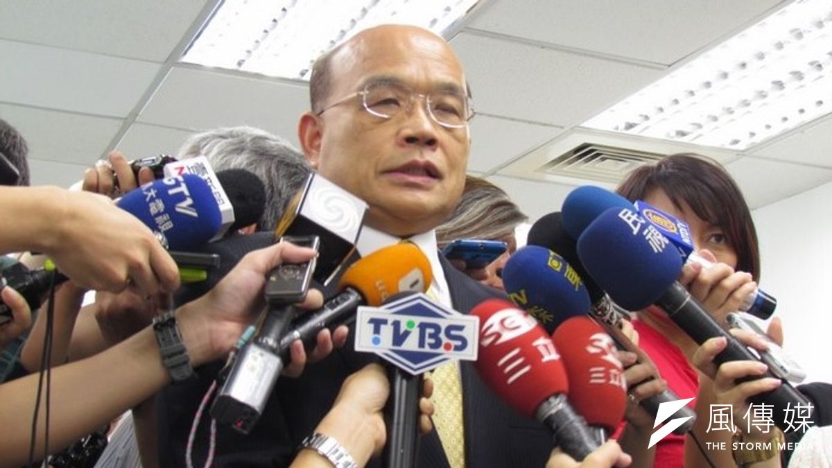 總統馬英九綠卡遭美方認定仍有效,民進黨主席蘇貞昌痛批,指馬若還有廉恥心,就該立即下台。(顏振凱攝) 總統馬英九綠卡遭美方認定仍有效,民進黨主席蘇貞昌痛批,指馬若還有廉恥心,就該立即下台。(顏振凱攝)