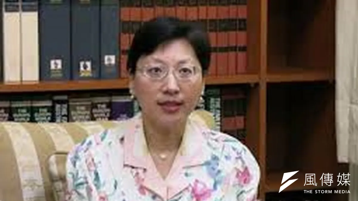 總統馬英九日前接受卡達半島電視台專訪,強調台灣是「整個華人社會」最能夠實踐民主的地方,英文字幕卻翻成「中國」,半島電視台為此致歉。圖為外交部發言人高安。(中評社)