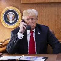 Following his visit to Beijing, Trump indicated he would speak with those governing Taiwan before deciding whether to approve a second batch of arms sales to Taiwan. (File photo, U.S. National Archives) Following his visit to Beijing, Trump indicated he would speak with those governing Taiwan before deciding whether to approve a second batch of arms sales to Taiwan. (File photo, U.S. National Archives)