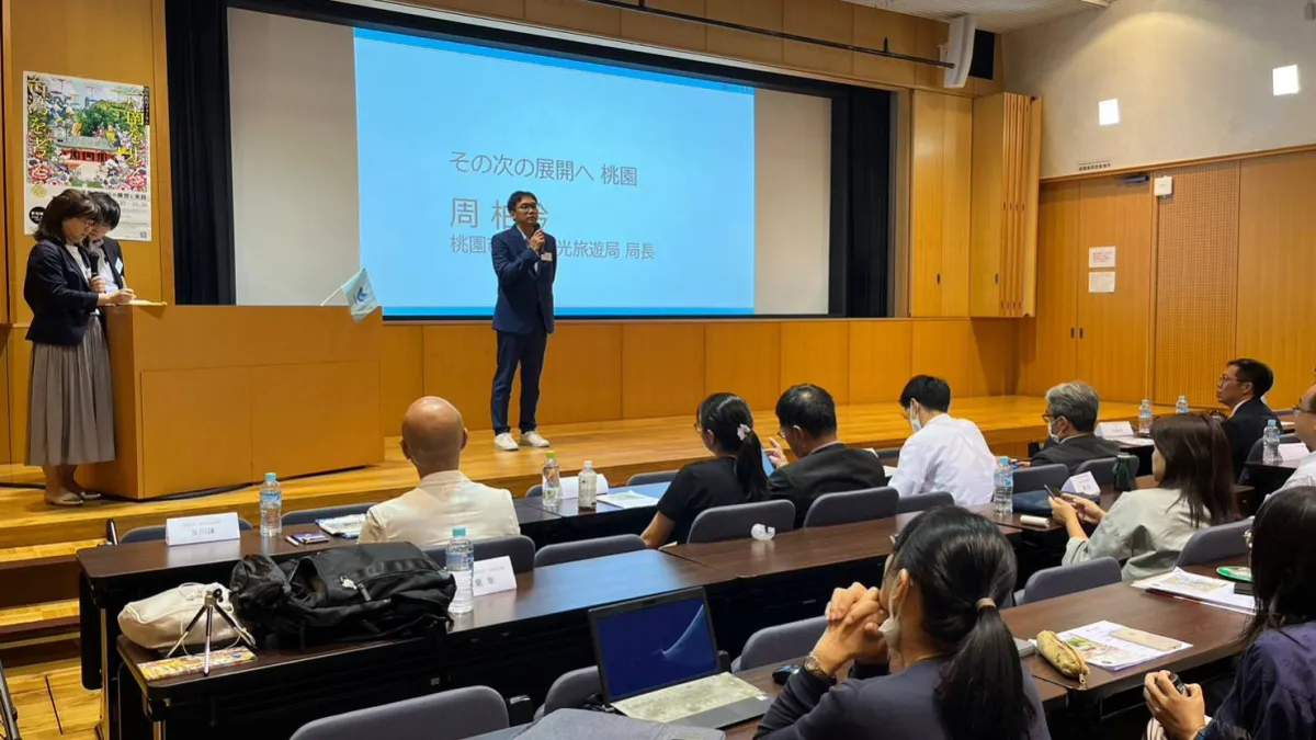 桃市觀旅局長周柏吟參加「台灣修學旅行的構想與實踐座談會」,推薦桃園成日本安排修學旅行。(圖/桃園市政府觀旅局提供)