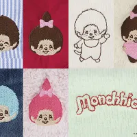 ユニクロは店頭リペアサービスでモンチッチの刺繍サービスを10月23日より19店舗で開始し、オリジナルアイテムが作れるUTme!でも新スタンプを展開する。(写真/株式会社ユニクロ グローバルマーケティング部 サステナビリティマーケティングチーム提供) ユニクロは店頭リペアサービスでモンチッチの刺繍サービスを10月23日より19店舗で開始し、オリジナルアイテムが作れるUTme!でも新スタンプを展開する。(写真/株式会社ユニクロ グローバルマーケティング部 サステナビリティマーケティングチーム提供)
