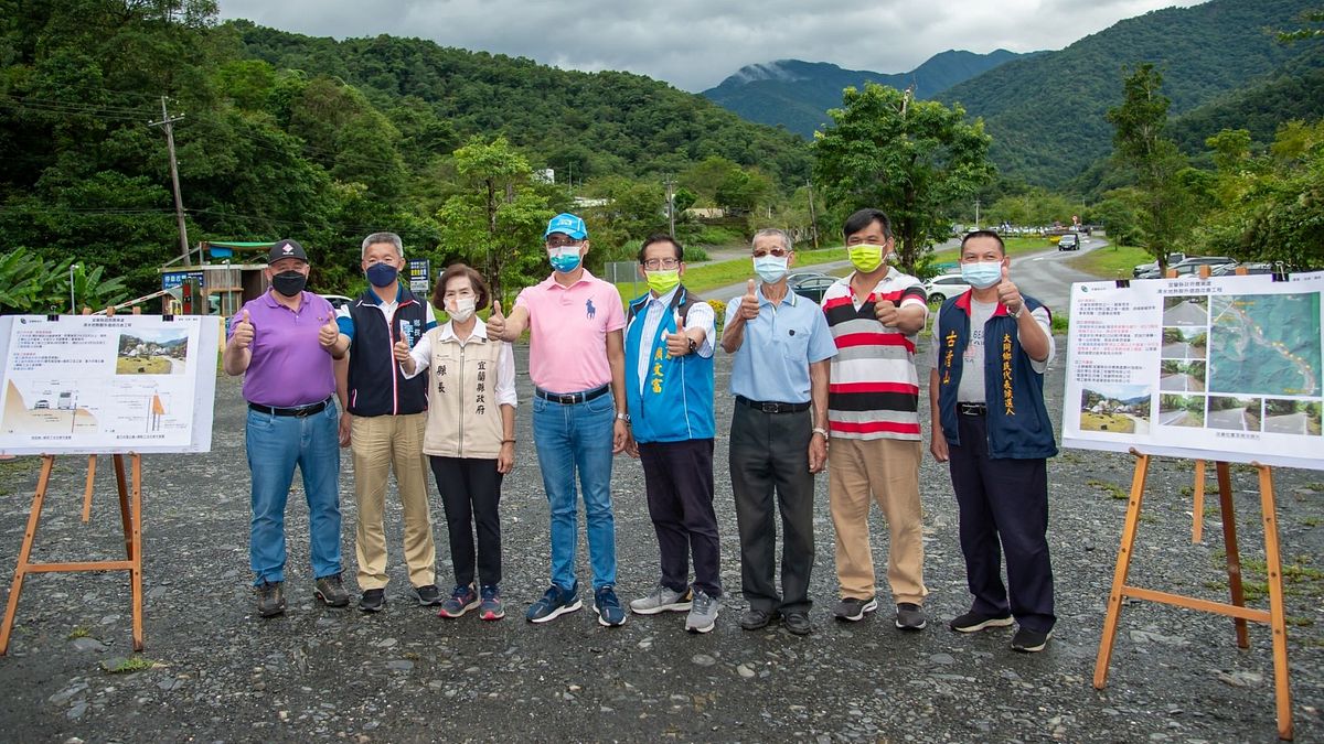「清水地熱聯外道路改善工程」,縣長林姿妙傾聽地方相關需求與聲音。(圖/ 宜蘭縣政府提供) 「清水地熱聯外道路改善工程」,縣長林姿妙傾聽地方相關需求與聲音。(圖/ 宜蘭縣政府提供)