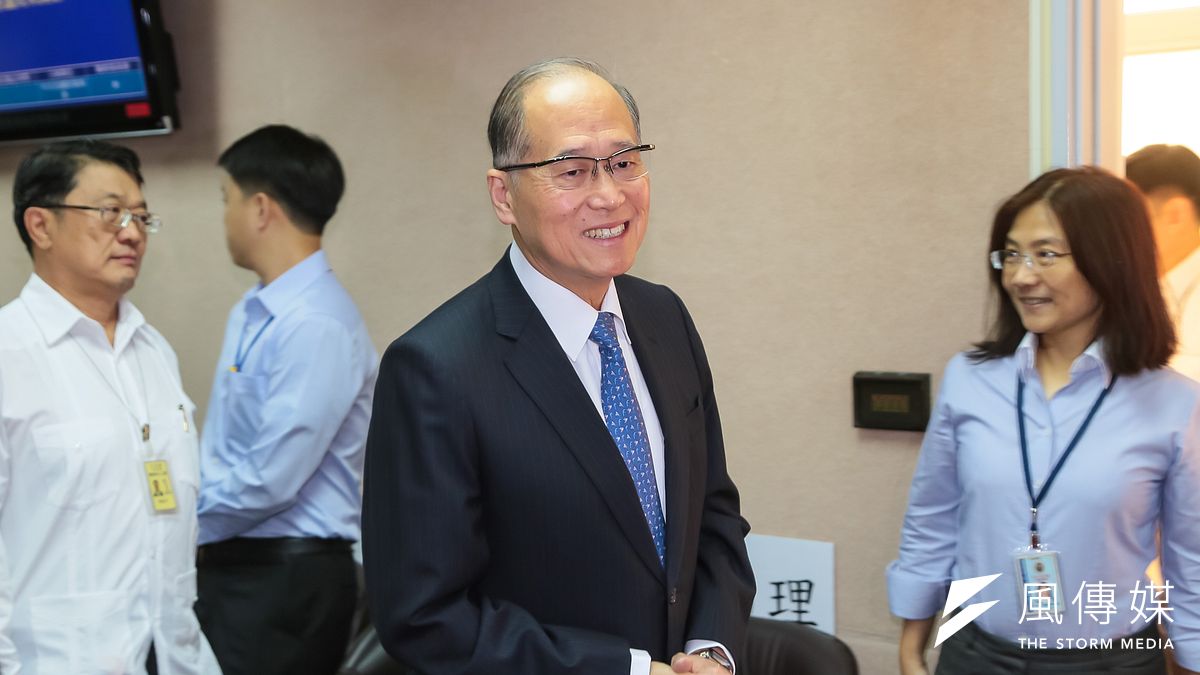 對於白宮幕僚長由共和黨全國委員會主席蒲博思(Reince Priebus) 擔任一事,李大維表示,蒲博思曾訪台,對台灣有一定認識,很高興看到他擔任重要關鍵位置。。(顏麟宇攝) 對於白宮幕僚長由共和黨全國委員會主席蒲博思(Reince Priebus) 擔任一事,李大維表示,蒲博思曾訪台,對台灣有一定認識,很高興看到他擔任重要關鍵位置。。(顏麟宇攝)