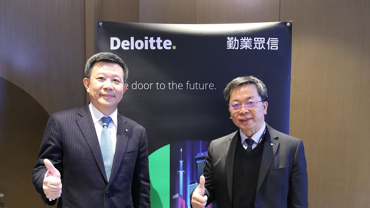 展望2021年,勤業眾信觀察「美國拜登新政、中國大陸十四五規劃、推動創新板及戰略新板以扶植創新產業、從追求EPS到追求ESG」,為可能影響台灣資本市場表現的四大關鍵因素,期許台灣資本市場能打造為全方位平台,朝「質量並重」有特色的資本市場目標發展。(右起勤業眾信聯合會計師事務所總裁賴冠仲、勤業眾信聯合會計師事務所審計服務部營運長洪國田)。(勤業眾信提供) 展望2021年,勤業眾信觀察「美國拜登新政、中國大陸十四五規劃、推動創新板及戰略新板以扶植創新產業、從追求EPS到追求ESG」,為可能影響台灣資本市場表現的四大關鍵因素,期許台灣資本市場能打造為全方位平台,朝「質量並重」有特色的資本市場目標發展。(右起勤業眾信聯合會計師事務所總裁賴冠仲、勤業眾信聯合會計師事務所審計服務部營運長洪國田)。(勤業眾信提供)