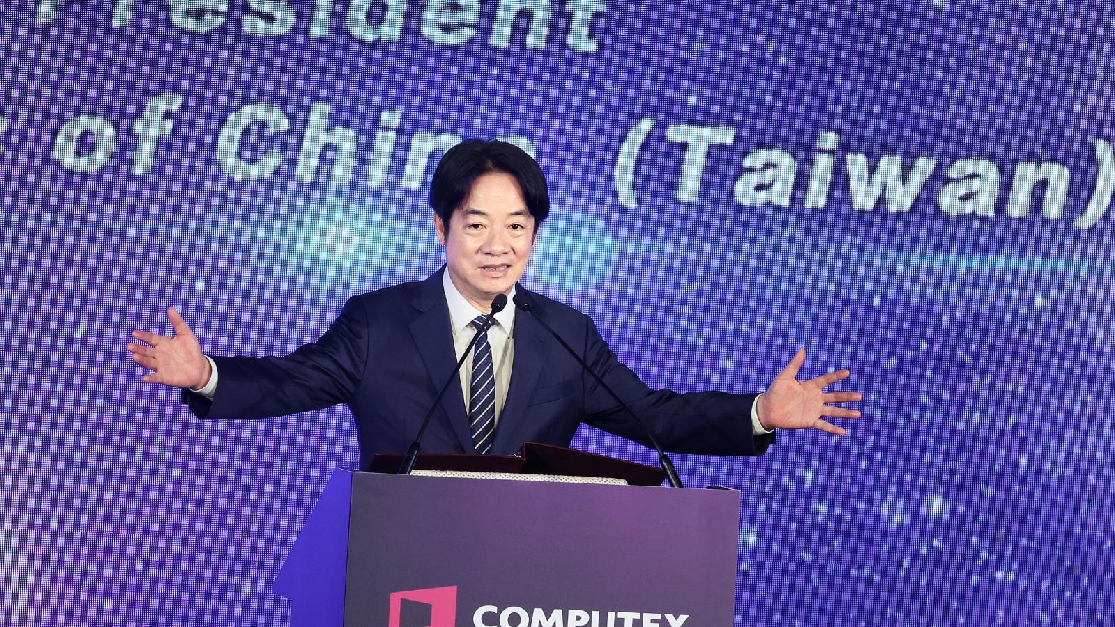 【新新聞】幕後》AI狂潮逼出能源警訊!11位工商大老密會賴清德 告急求水電解方