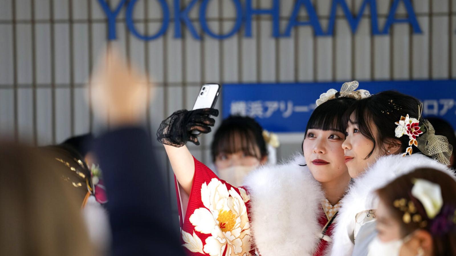 不只有錢的問題!日本最新民調顯示:超過1/3青年無意結婚,他們更想要自由