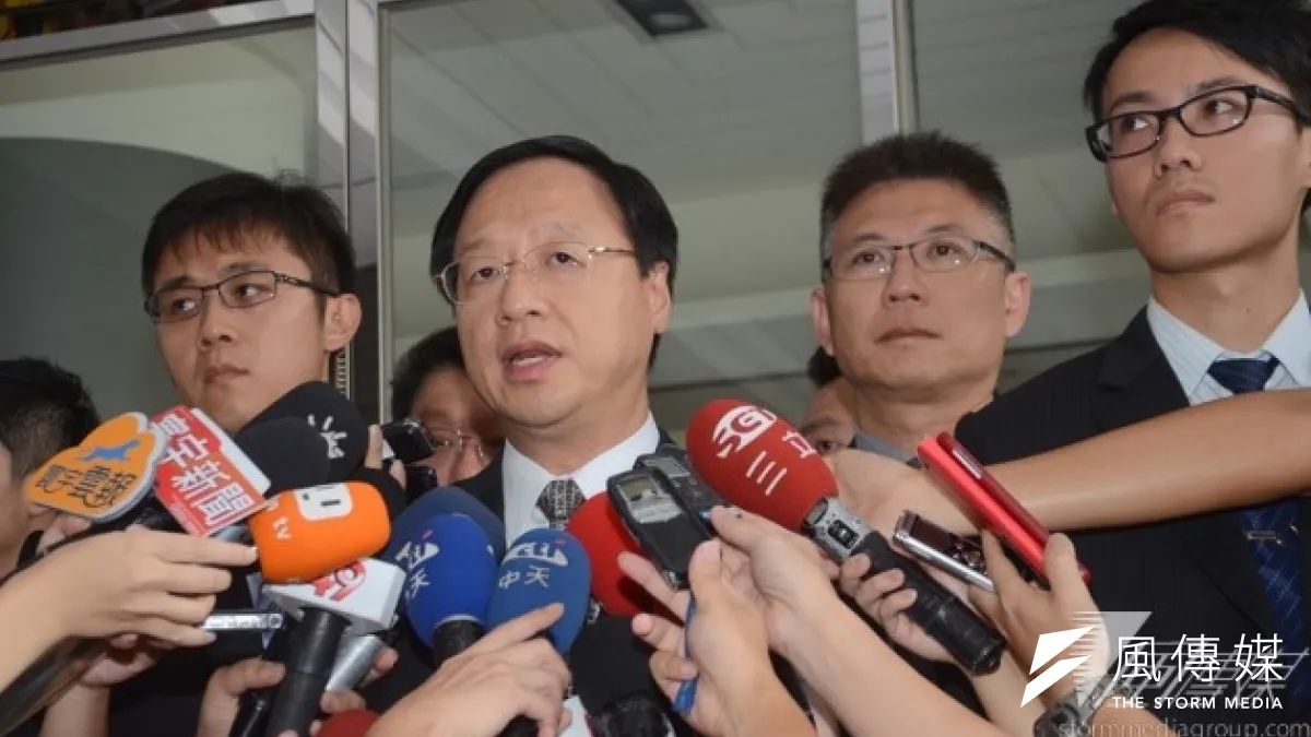 行政院長江宜樺表示要增派國軍協助高雄復原,「中央支援不計黨派」。(宋小海攝)