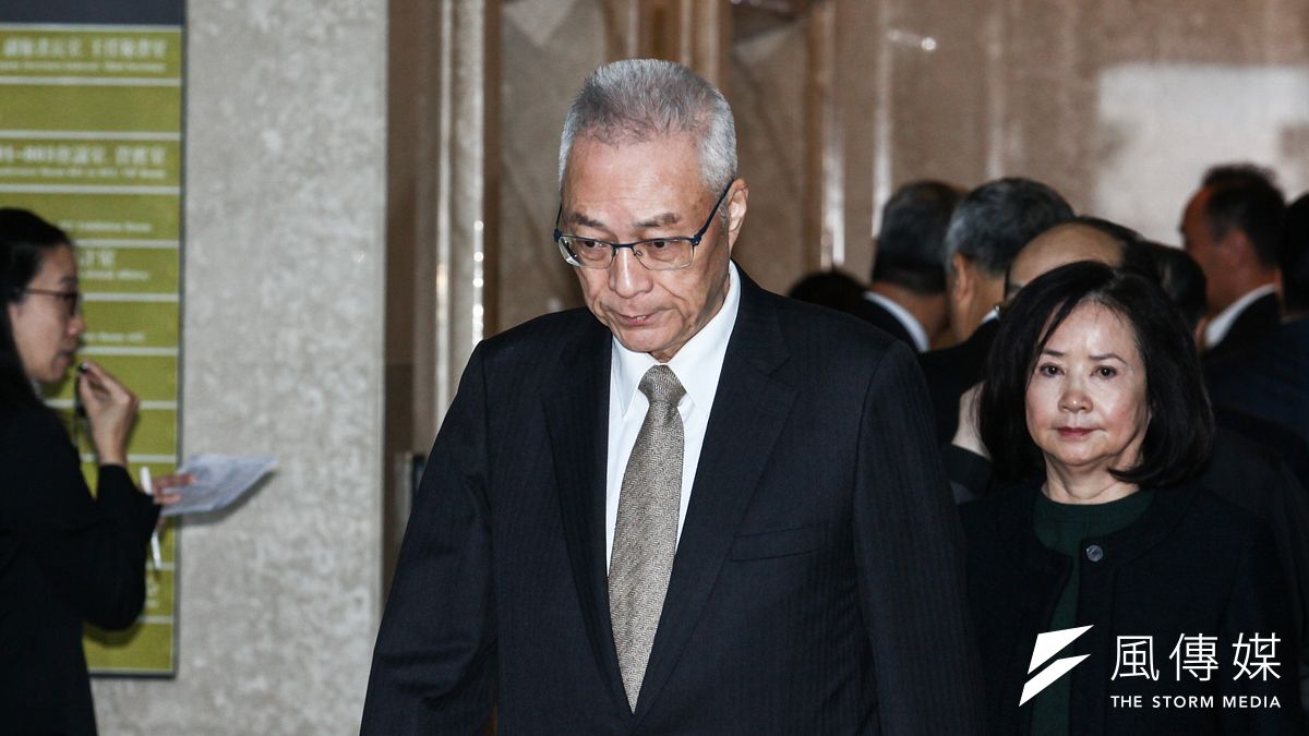 談到總統黨內初選機制,主席吳敦義2日表示「換柱」也是一種機制。(資料照,蔡親傑攝) 談到總統黨內初選機制,主席吳敦義2日表示「換柱」也是一種機制。(資料照,蔡親傑攝)