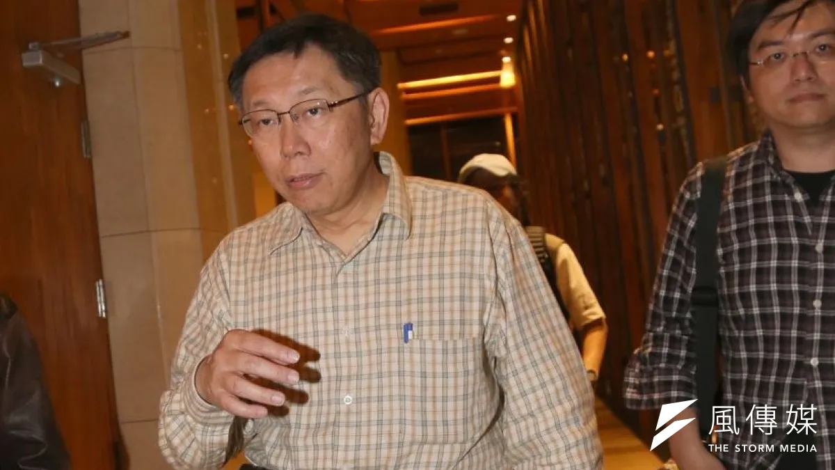 民進黨台北市長二階段民調時間延後,醫師柯文哲擔心拖太久,整合困難。圖為柯文哲出席「青春的進擊」電影試映會。(吳逸驊攝)