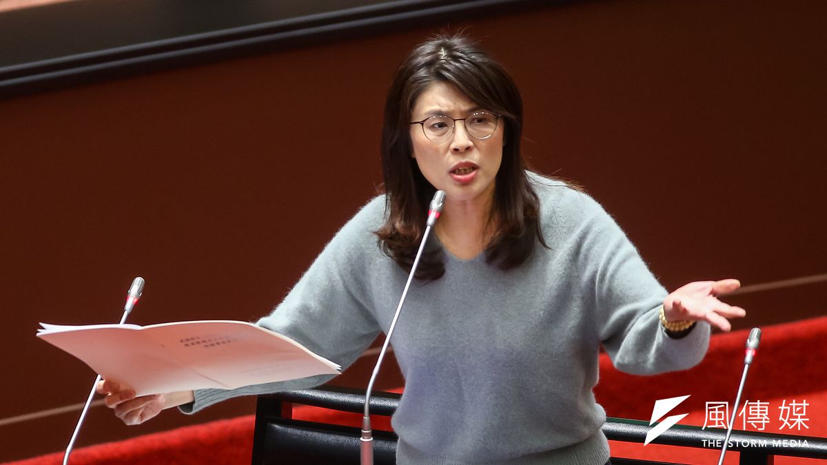 鄭麗文在國民黨立院黨團的line群組裡,表態要辭去書記長一職。(資料照,顏麟宇攝) 鄭麗文在國民黨立院黨團的line群組裡,表態要辭去書記長一職。(資料照,顏麟宇攝)