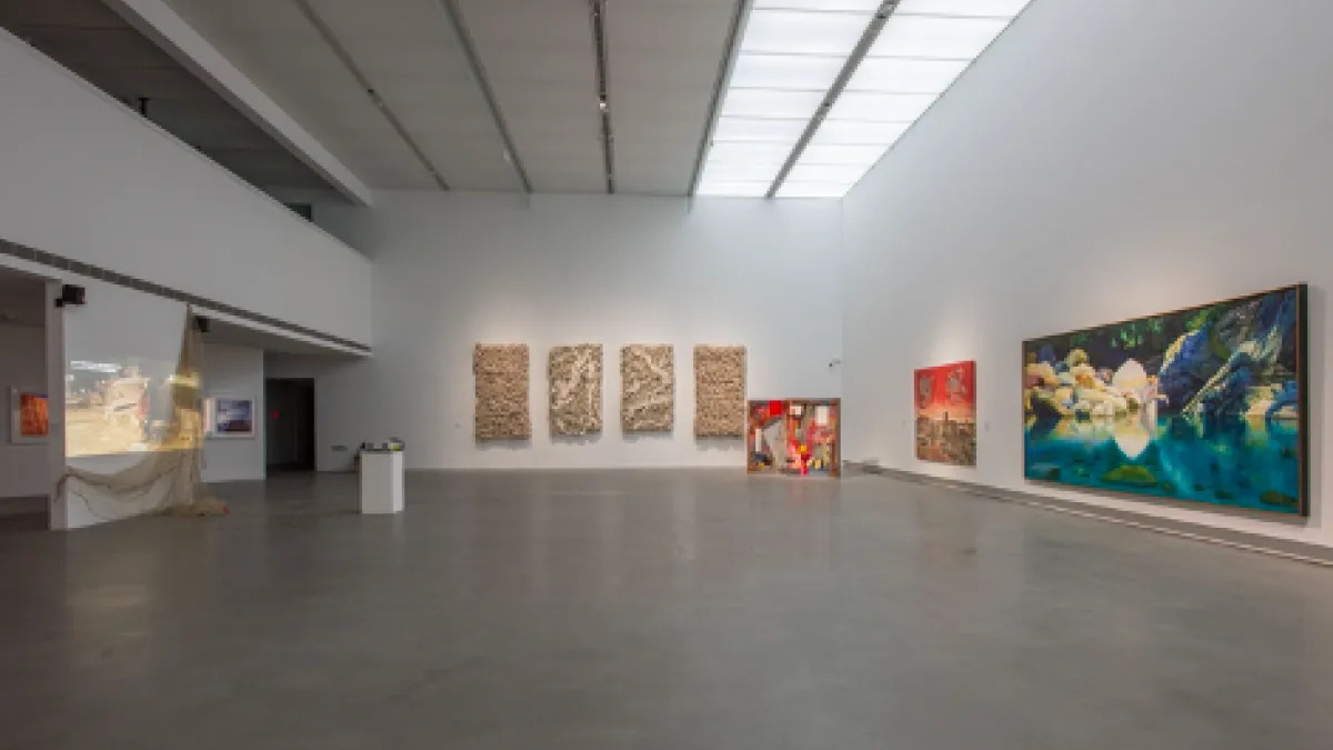 高美館推出關鍵典藏雙展,《感知棲所》於年末壓軸登場。(圖/高美館提供)